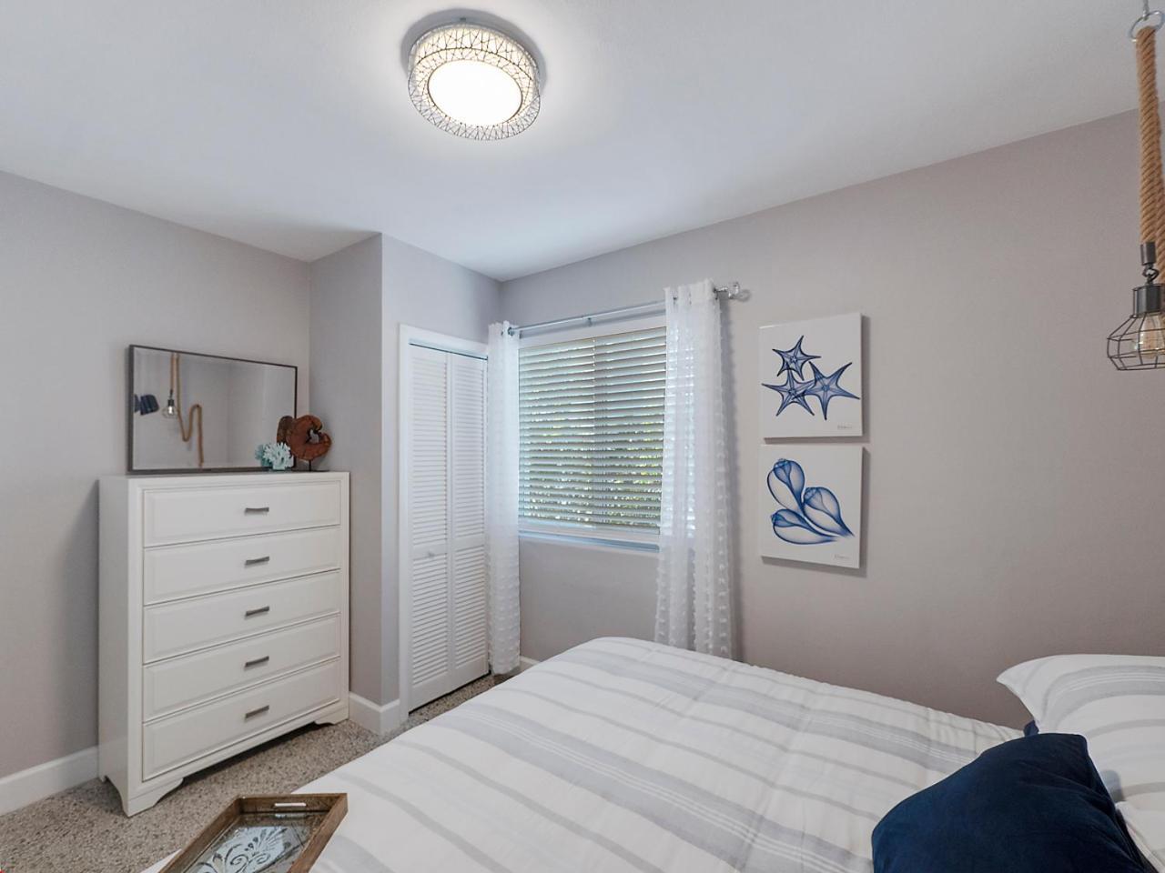 Beautiful 1 Bedroom Steps To The Beach! ウェストパームビーチ エクステリア 写真